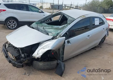 2016 Kia Rio Lx z USA, uszkodzony, nr VIN KNADM5A36G6647079